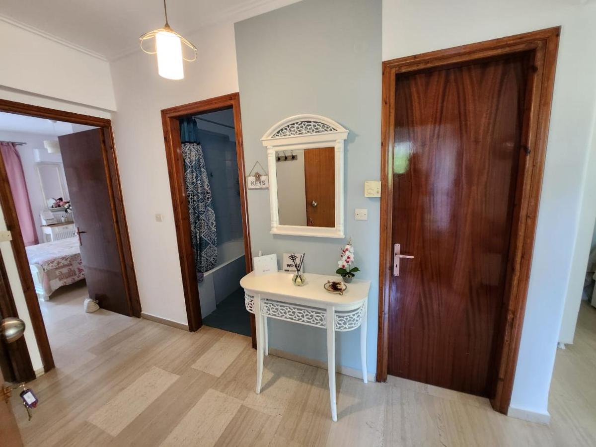 Queen Aspri Apartment 3' Min To The Beach! Antikyra Exteriér fotografie