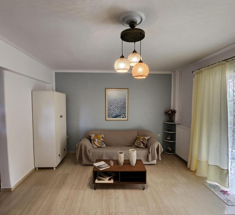 Queen Aspri Apartment 3' Min To The Beach! Antikyra Exteriér fotografie